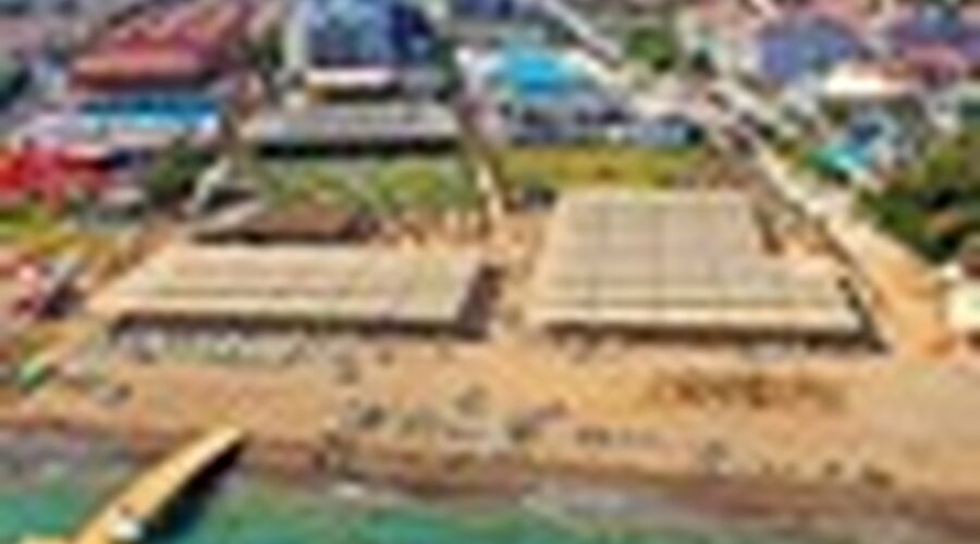 Crystal Waterworld Resort & Spa