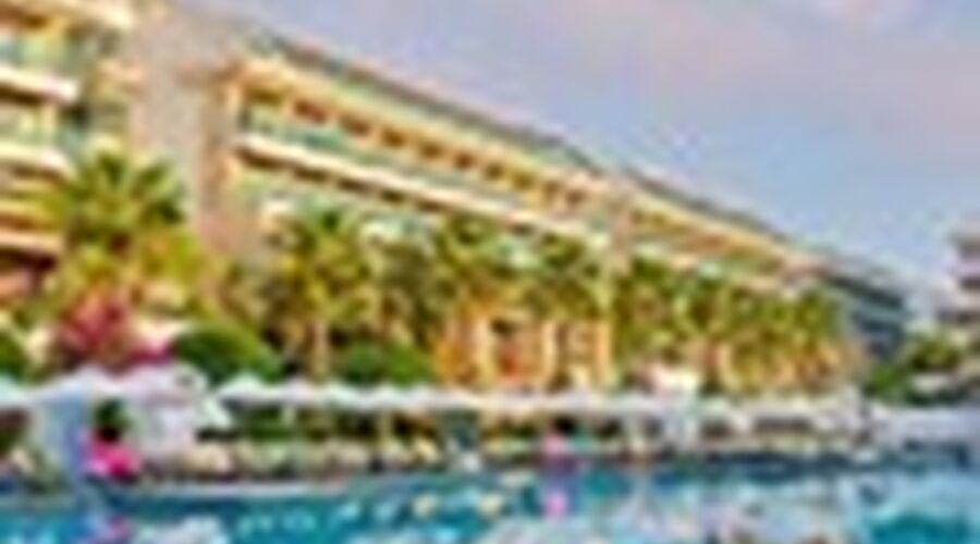 Crystal Waterworld Resort & Spa