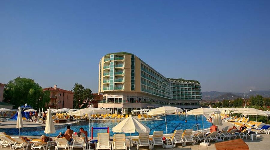 HEDEF BEACH HOTEL