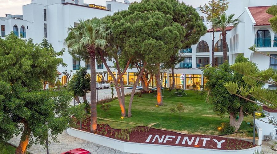 Infinity By Yelken Aquapark & Resorts