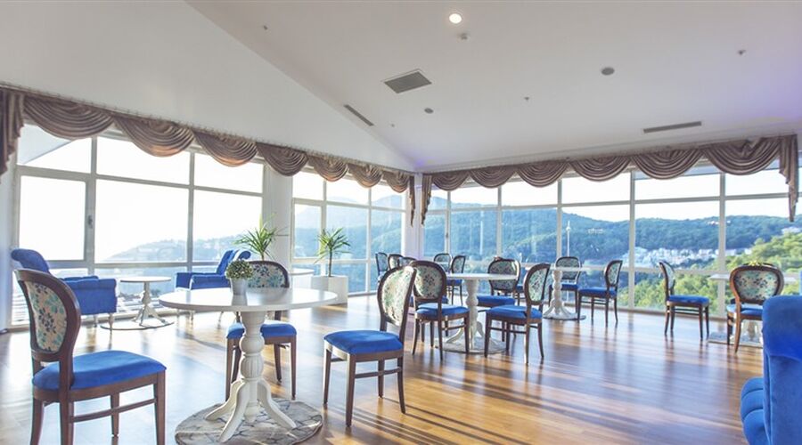 Garcia Resort & Spa