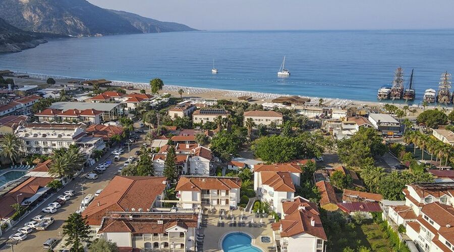 Karbel Beach Hotel