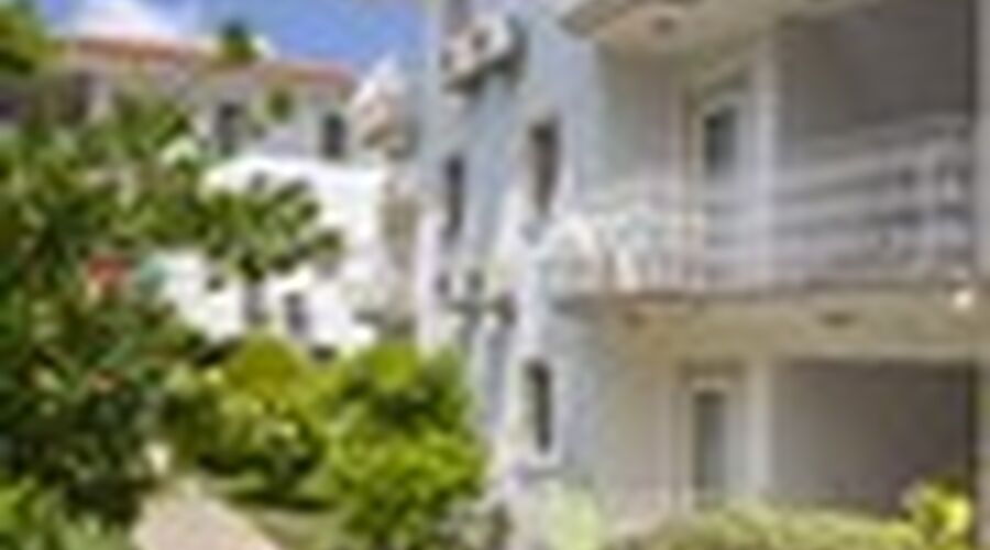 Karbel Beach Hotel