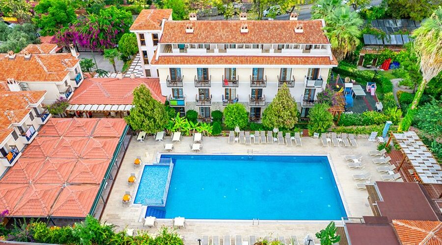 Perdikia Beach Hotel