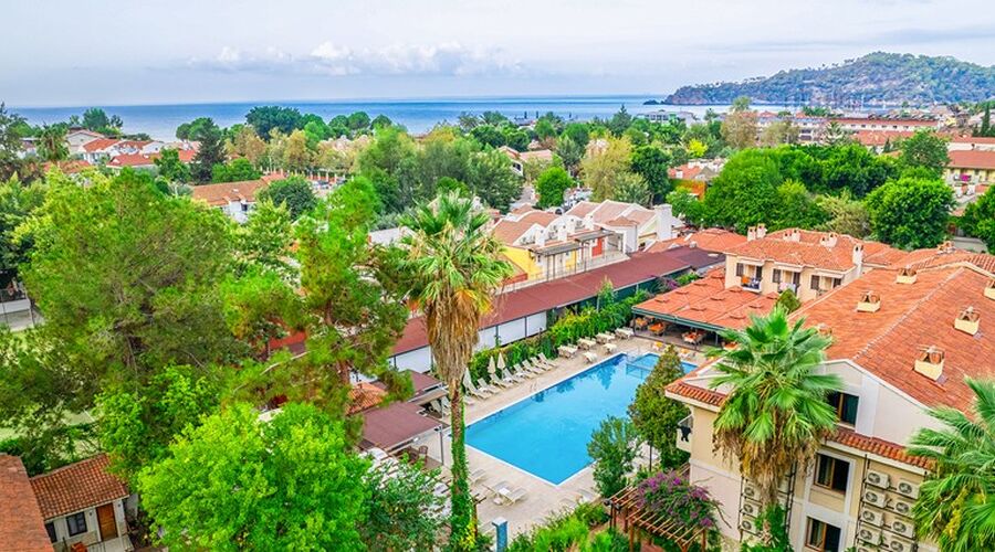 Perdikia Beach Hotel