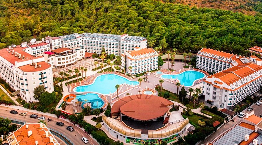 Green Nature Resort & Spa