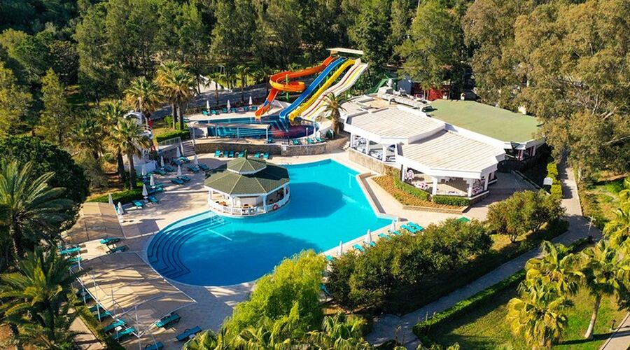 GREEN BAY RESORT