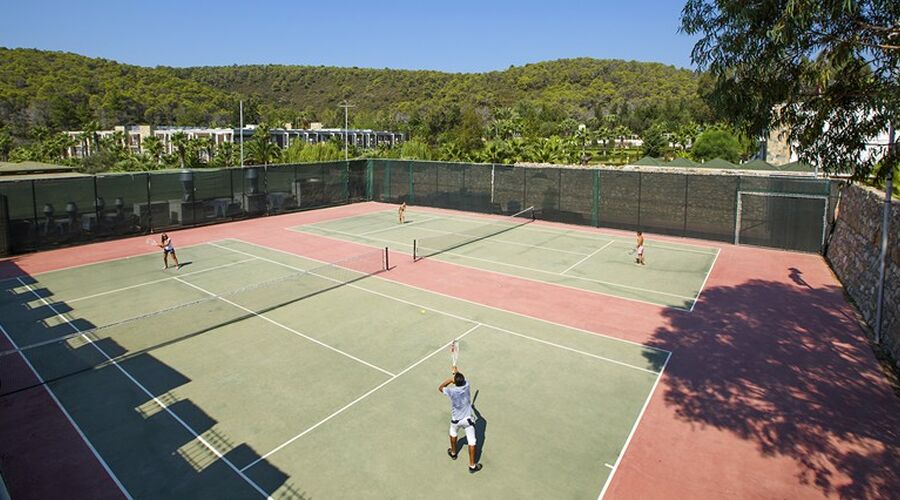 GREEN BAY RESORT