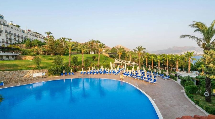 Yasmin Bodrum Resort