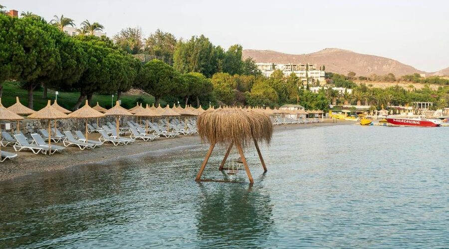 Yasmin Bodrum Resort