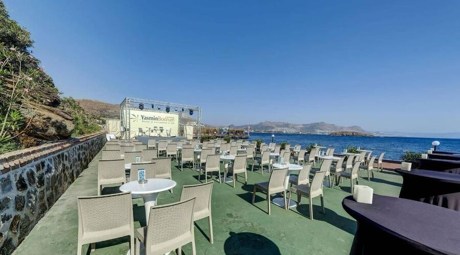 Yasmin Bodrum Resort