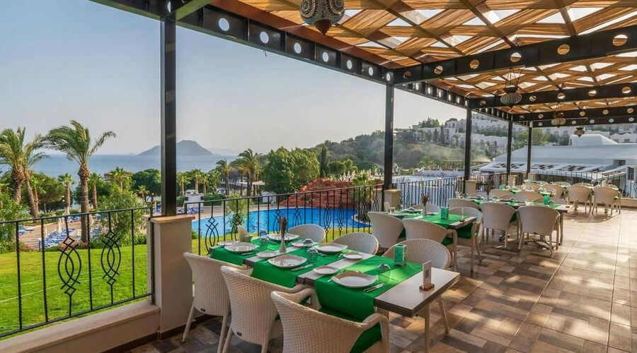 Yasmin Bodrum Resort
