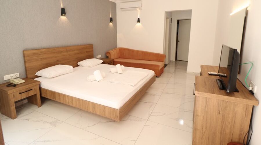 Phoenix Sun Hotel