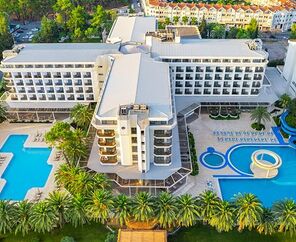 ÖZKAYMAK MARİNA HOTEL