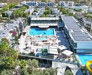 Jasmin Beach Hotel