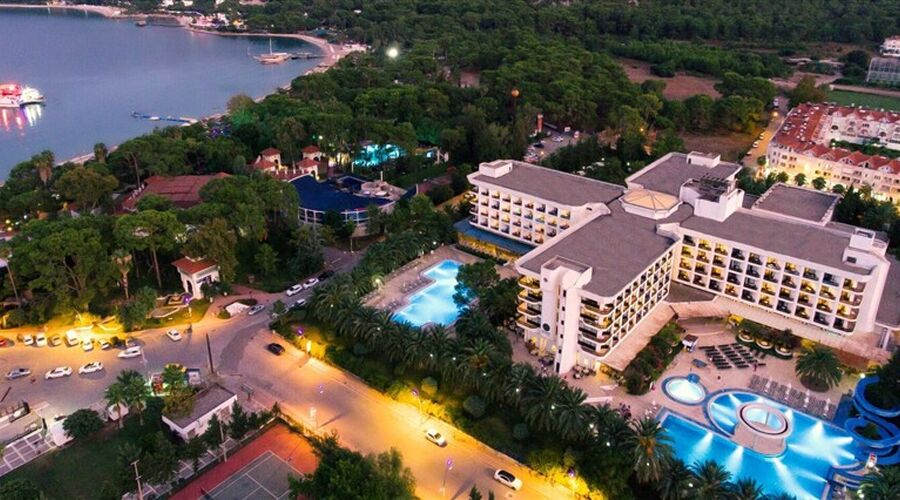 ÖZKAYMAK MARİNA HOTEL
