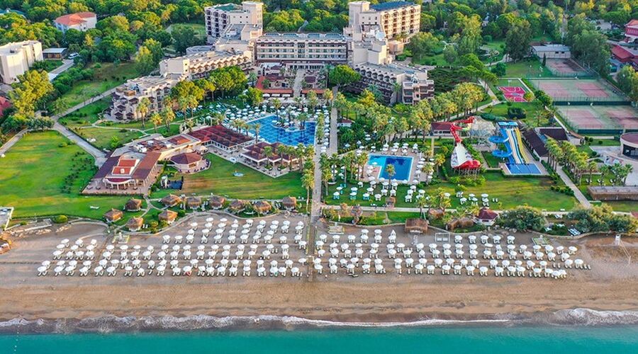 CRSYSTAL TAT BEACH GOLF RESORT
