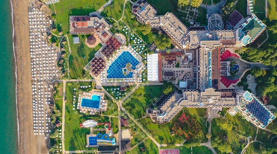 CRSYSTAL TAT BEACH GOLF RESORT