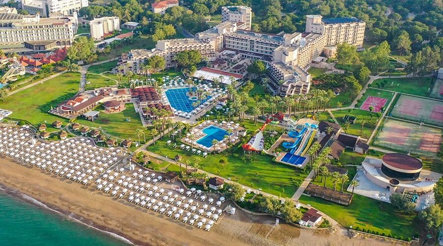 CRSYSTAL TAT BEACH GOLF RESORT