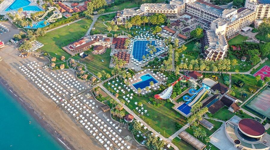 CRSYSTAL TAT BEACH GOLF RESORT