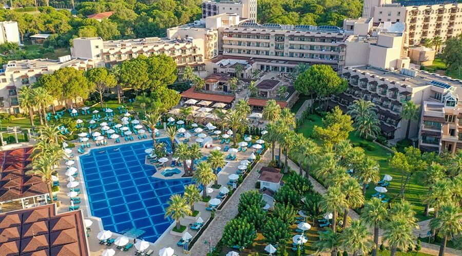 CRSYSTAL TAT BEACH GOLF RESORT