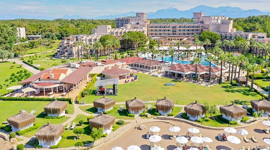 CRSYSTAL TAT BEACH GOLF RESORT