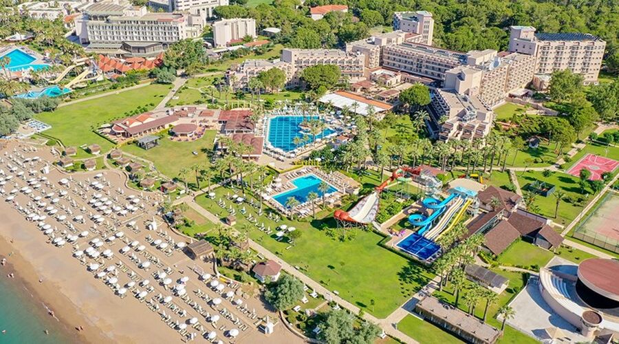 CRSYSTAL TAT BEACH GOLF RESORT