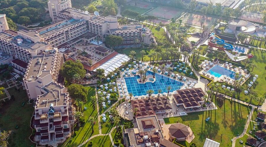 CRSYSTAL TAT BEACH GOLF RESORT
