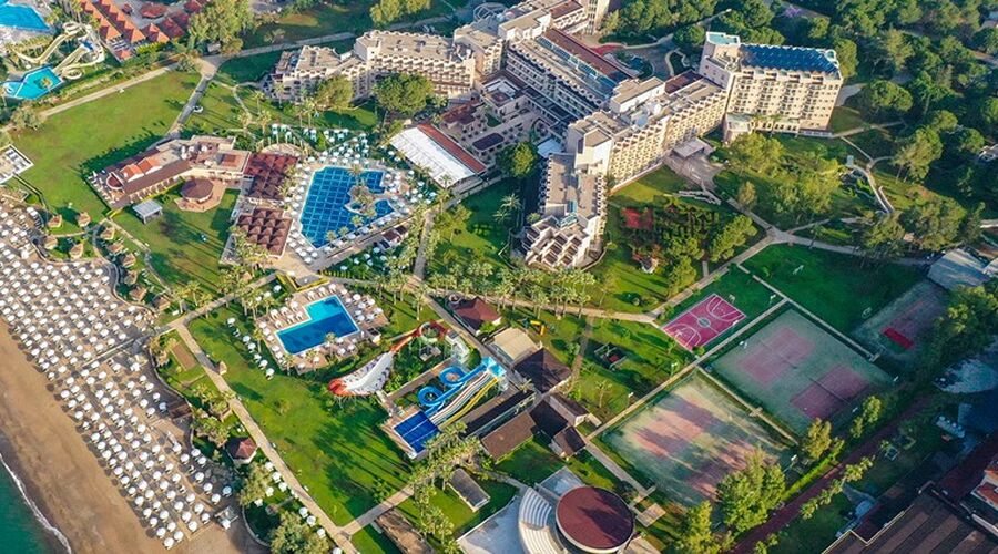 CRSYSTAL TAT BEACH GOLF RESORT